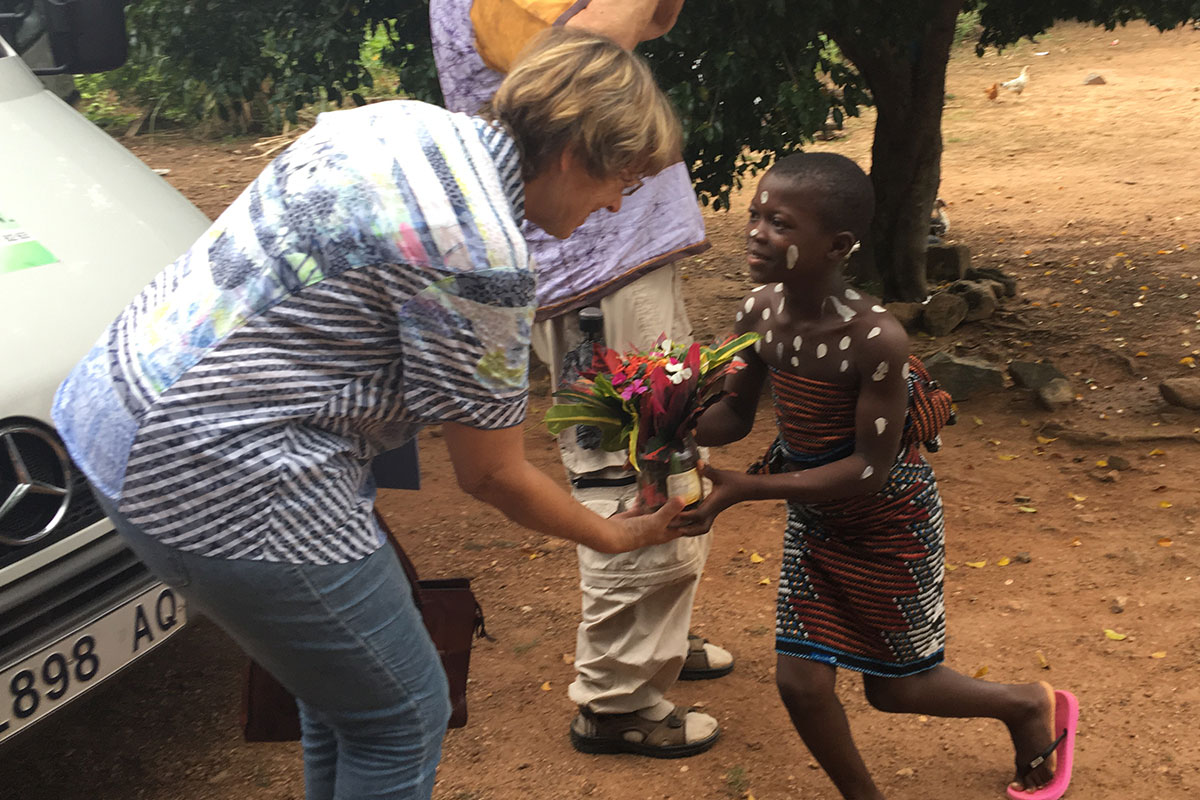 Empfang in einem der Kinderheime der Togohilfe