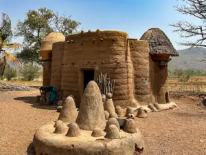 Tata-Lehmburg im Koutammakou